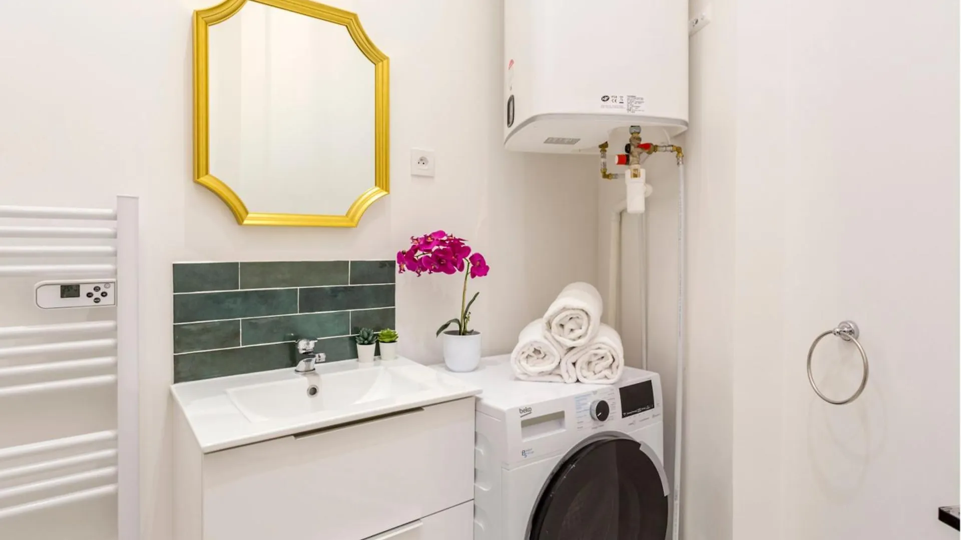 Merveil - Family Suite - Champs Elysees - Monceau Paris France